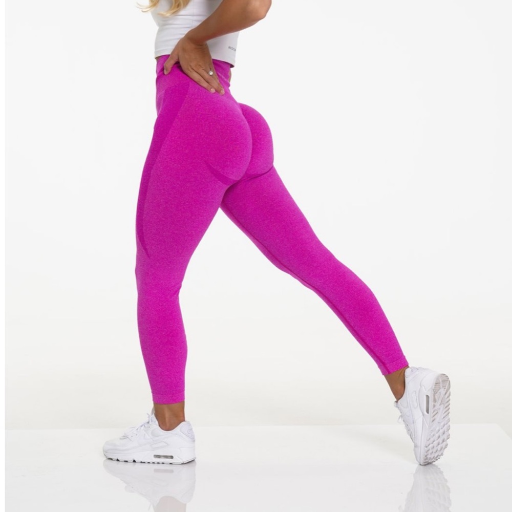 NVGTN Maui leggings brand new
